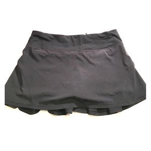 Size 6 Lululemon Circuit Breaker Skirt